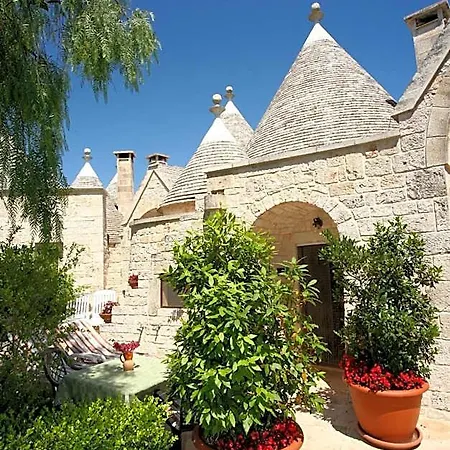 Truddhi Casa E Cucina Di Puglia Apartahotel 4*