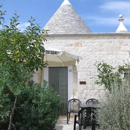 Truddhi Casa E Cucina Di Puglia Apartahotel 4*