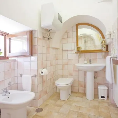 Truddhi Casa E Cucina Di Puglia 4*